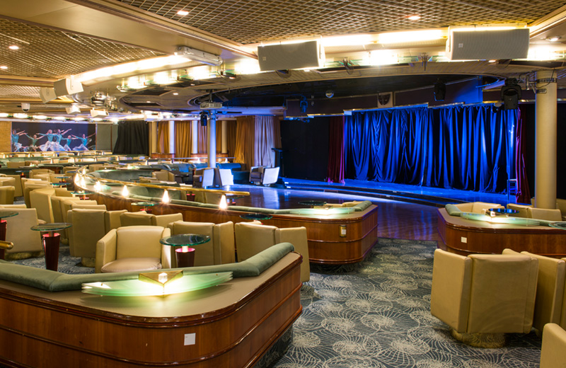 ショーラウンジ